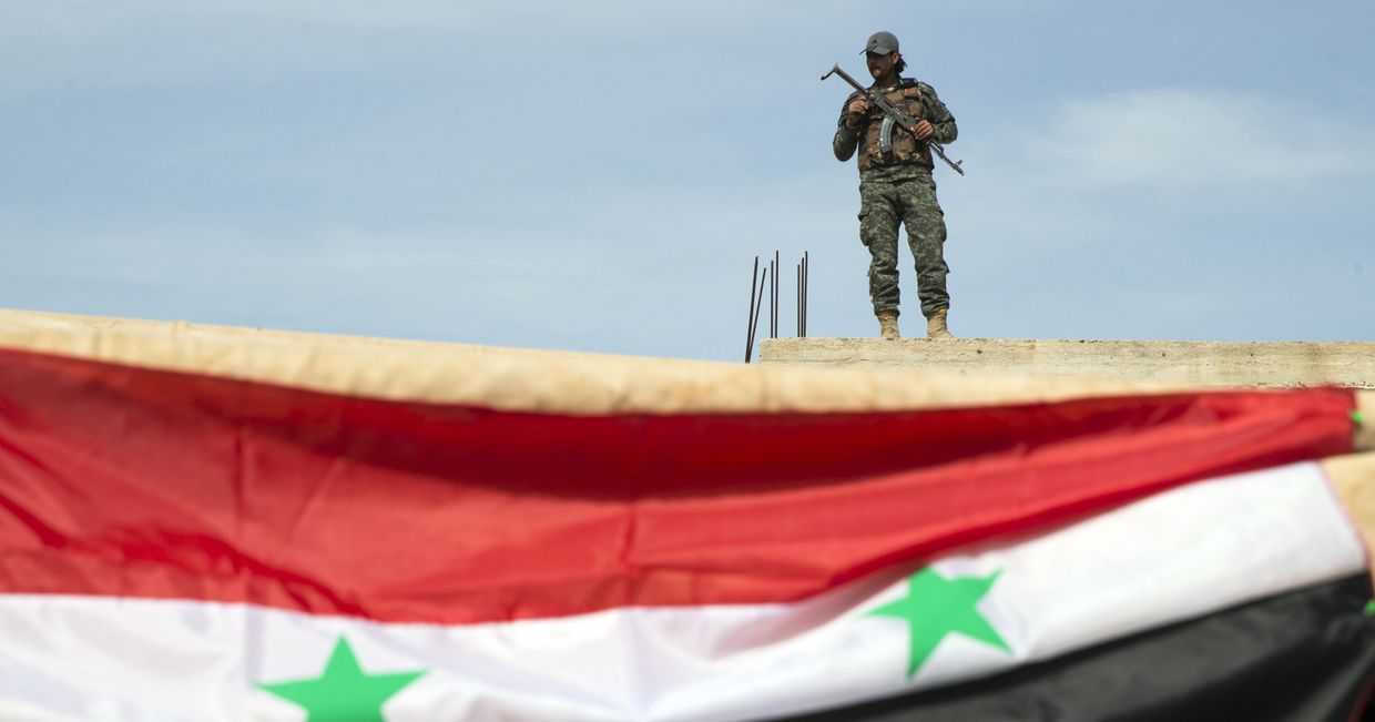 Сирийский солдат в Сирии Сирийский солдат в Сирии