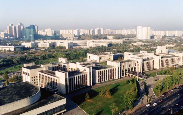 Здание МГИМО в Москве Здание МГИМО в Москве
