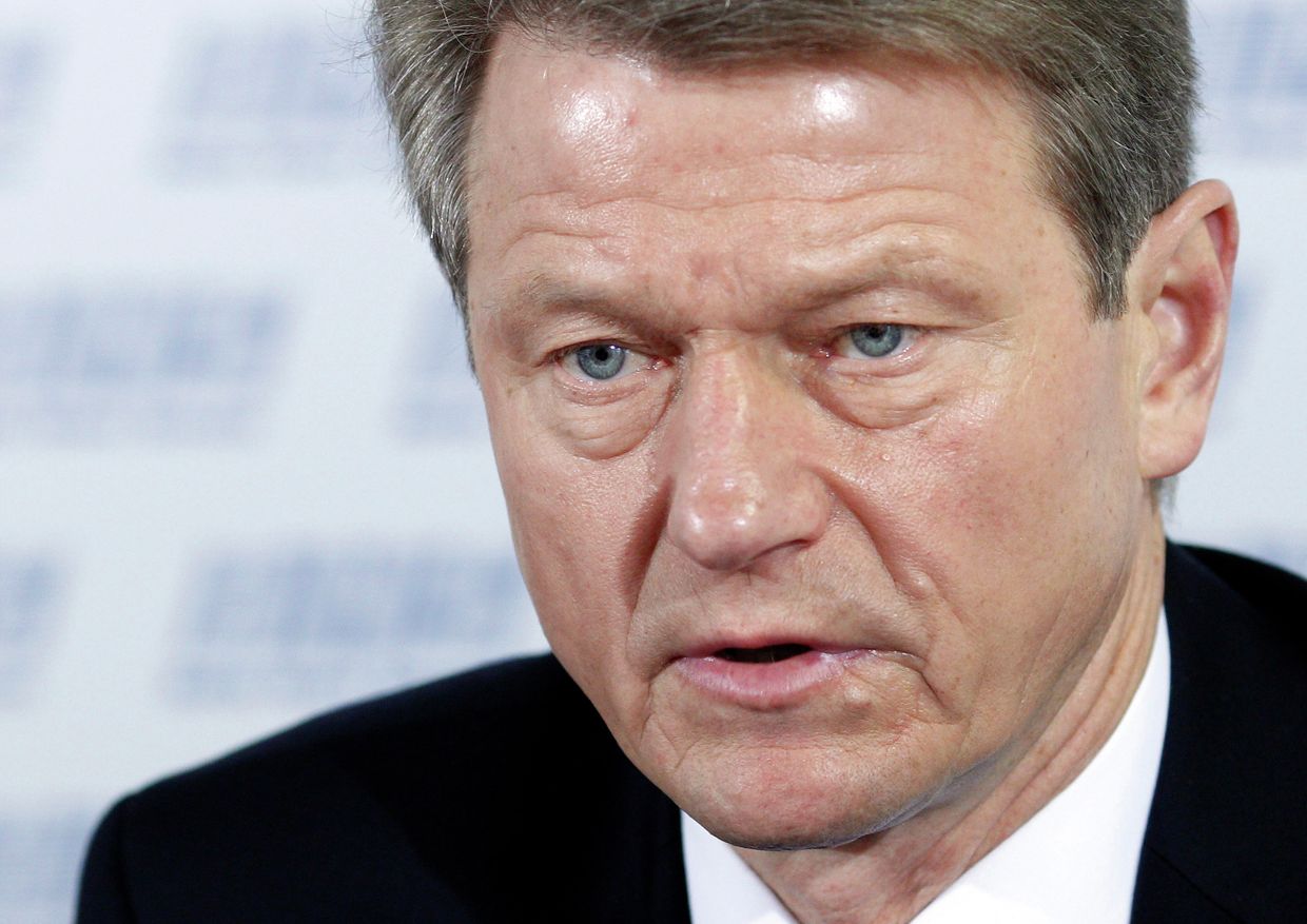 Роландас Паксас на пресс-конференции в Вильнюсе, Литва. 29 октября 2012