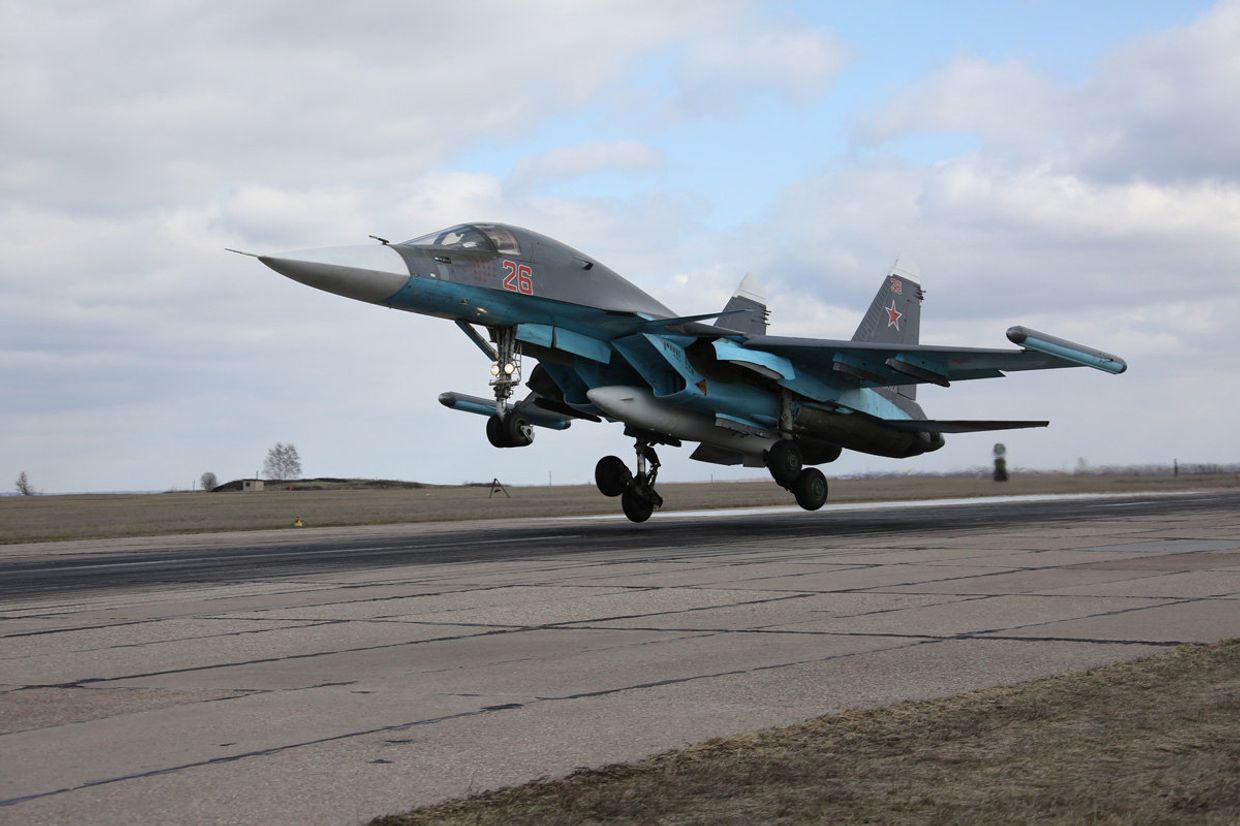 Вылет самолетов ВКС с авиабазы Хмеймим в пункты постоянного базирования на территории России