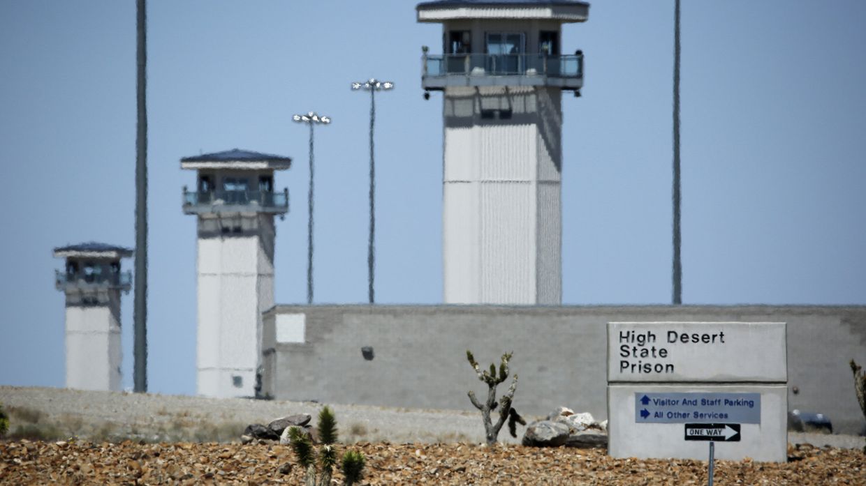 Сторожевые башни тюрьмы High Desert State Prison