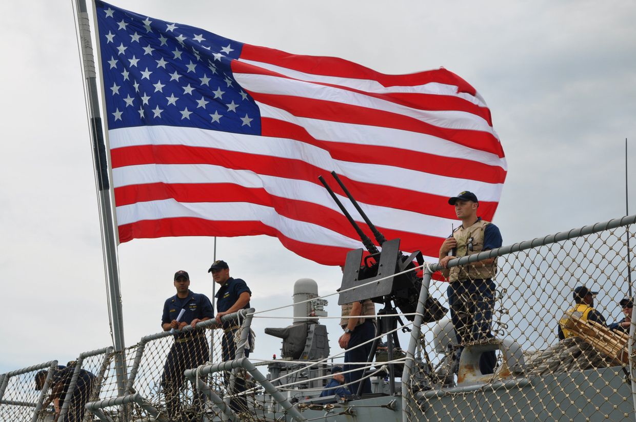 Эскадренный миноносец USS Gravely