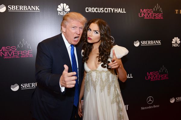 Американский миллиардер Дональд Трамп и «Мисс Вселенная – 2012» Оливия Калпо