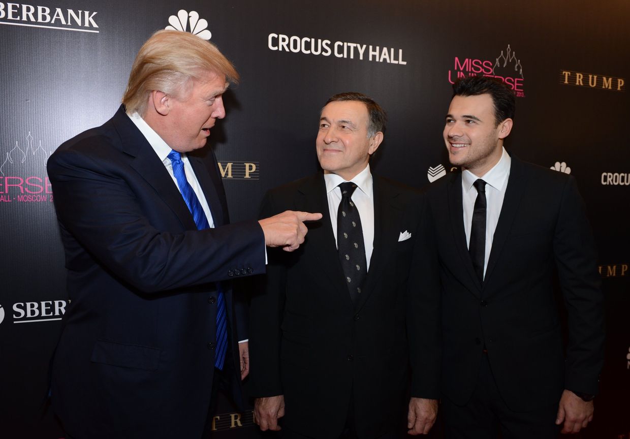 Американский миллиардер Дональд Трамп, президент Crocus Group Арас Агаларов и вице-президент Crocus Group Эмин Агаларов