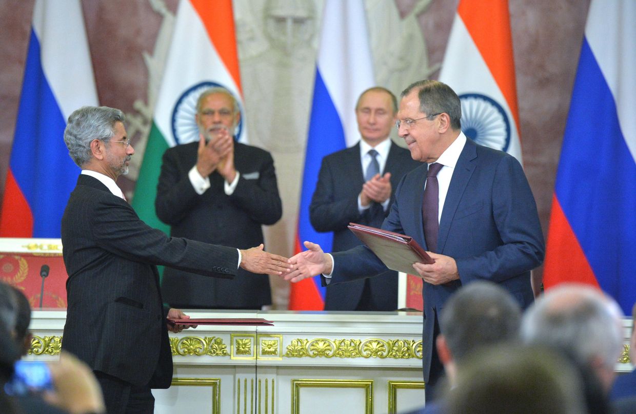 Встреча президента РФ В. Путина с премьер-министром Индии Н. Моди
