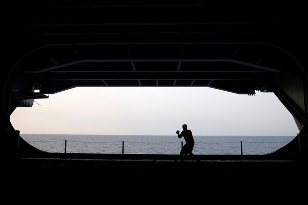 Жизнь на борту американского авианосца «Гарри Трумэн»
