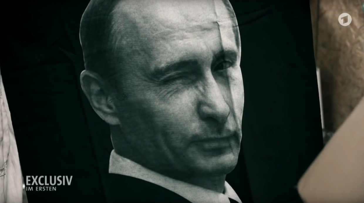 Кадр из ролика «Теневая игра. Необъявленная война Путина против Запада»