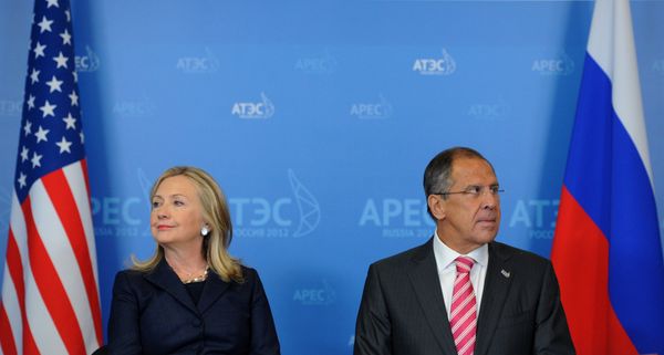 Встреча Сергея Лаврова и Хиллари Клинтон в рамках саммита АТЭС