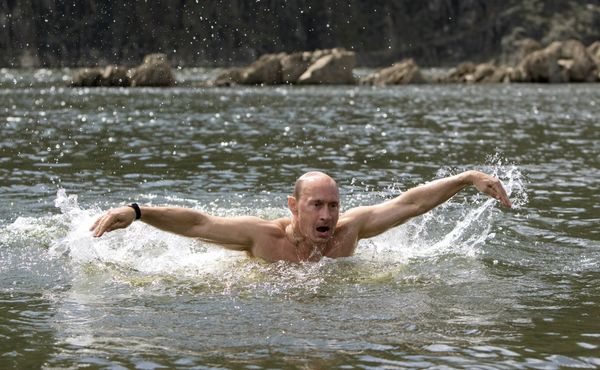 Премьер-министр РФ Владимир Путин на отдыхе в Республике Тыва