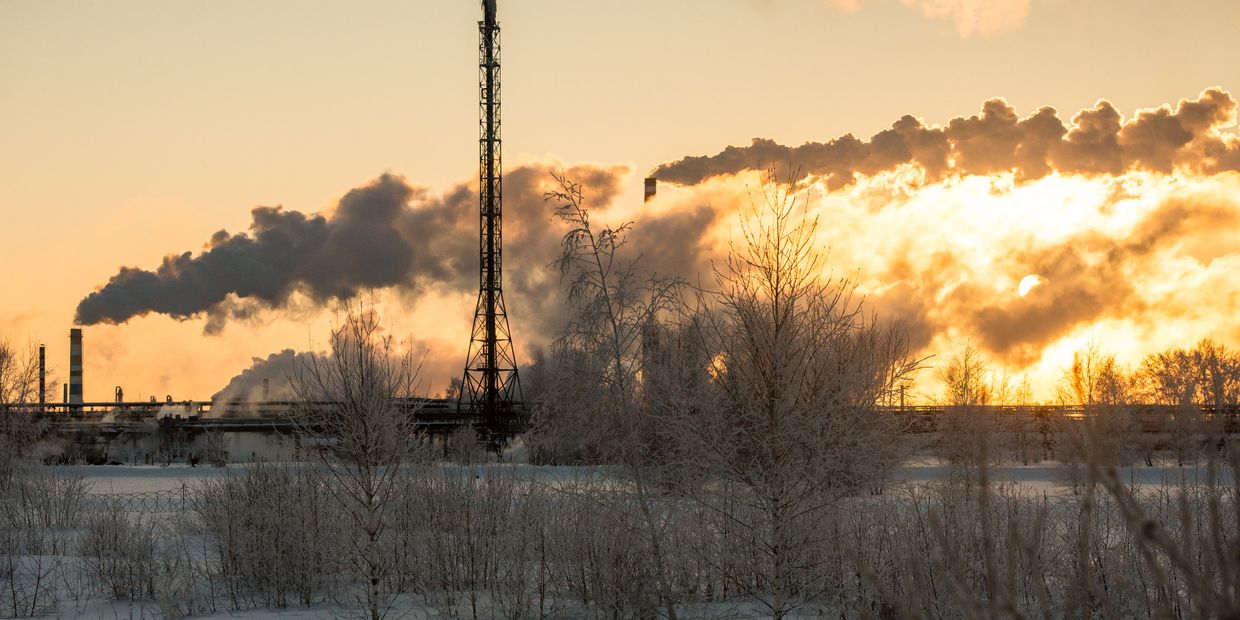 Омский нефтеперерабатывающий завод