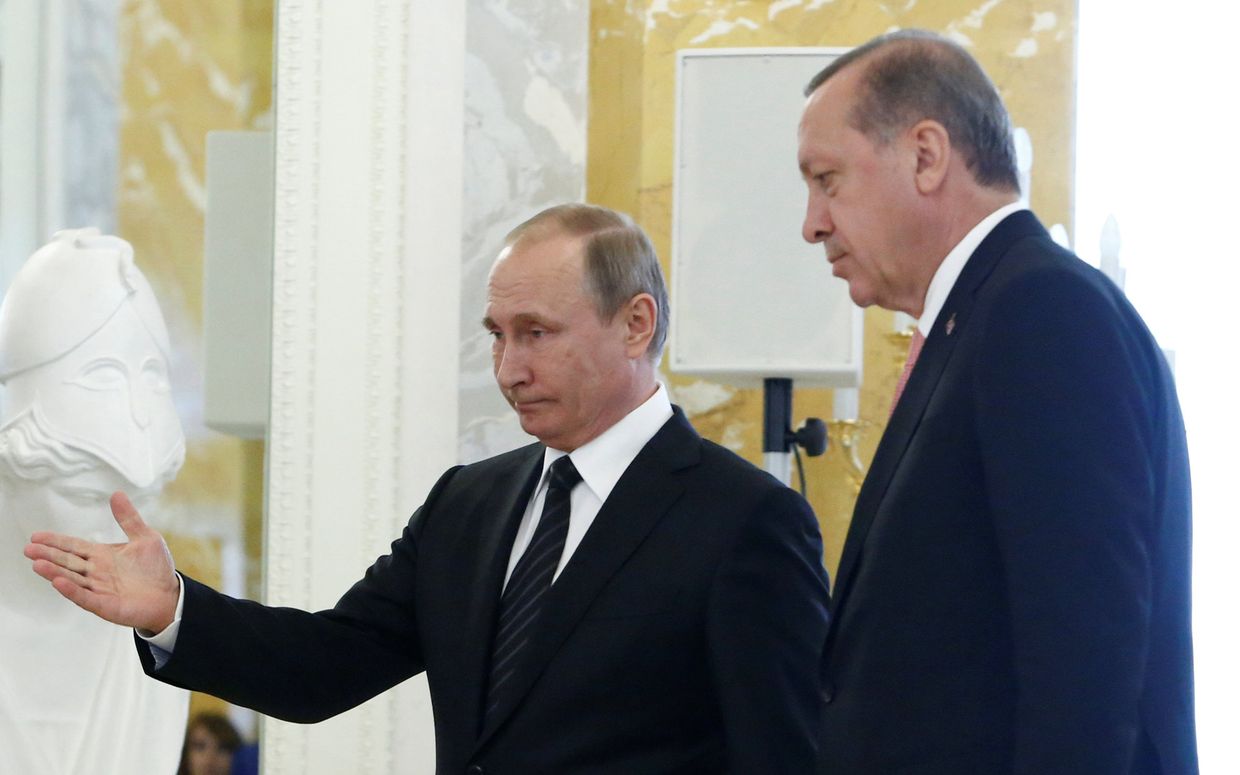 Президент России Владимир Путин и президент Турции Реджеп Тайип Эрдоган на пресс-конференции