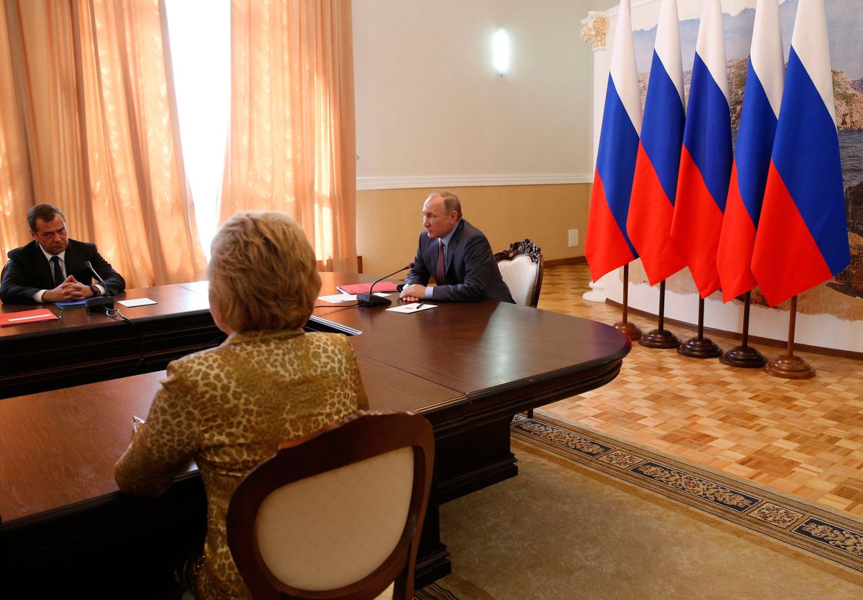 Президент России Владимир Путин проводит в Крыму совещание с постоянными членами Совета безопасности РФ. 19 августа 2016