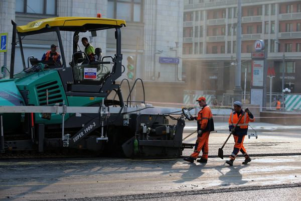 Укладка асфальта на Тверской улице