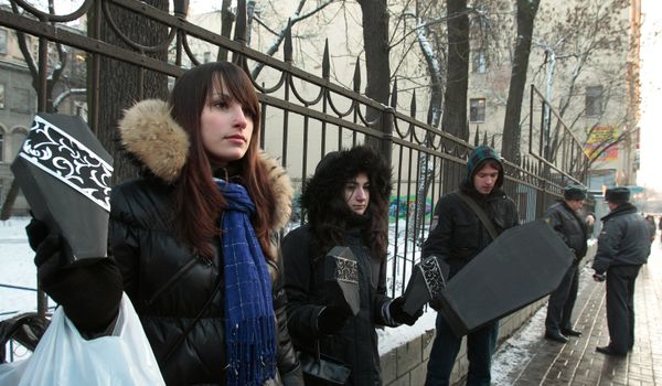 Акция против абортов прошла в Санкт-Петербурге