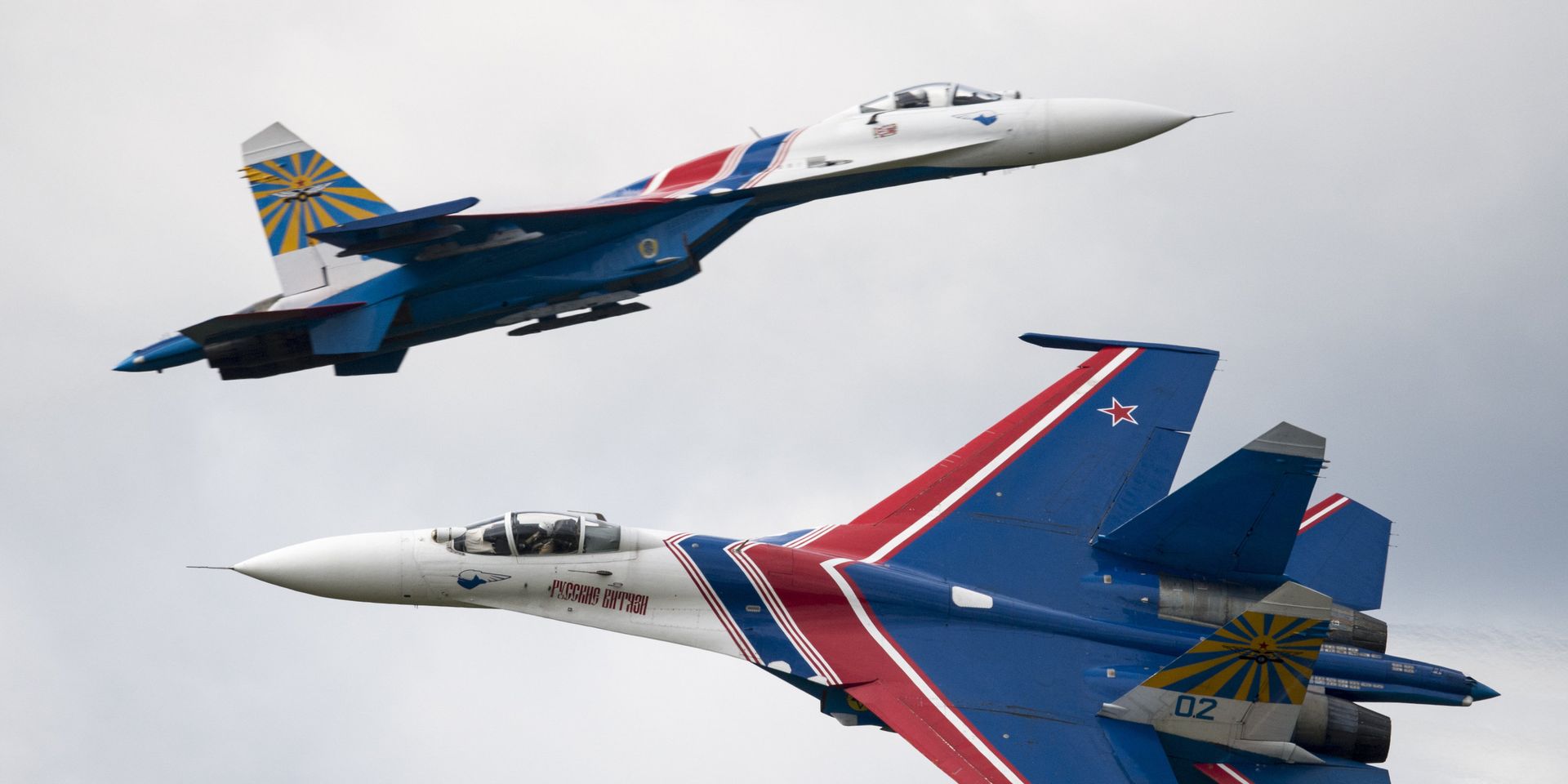 Многоцелевые истребители Су-27 пилотажной группы «Русские Витязи» - ИноСМИ, 1920, 19.12.2023