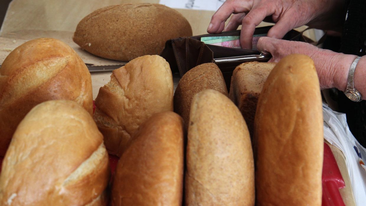 Продажа хлеба в Симферополе