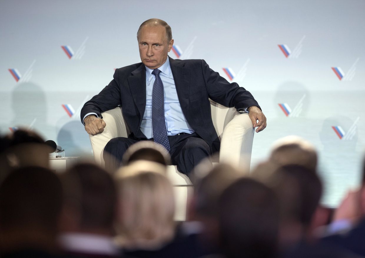 Рабочая поездка президента РФ В. Путина в Крым