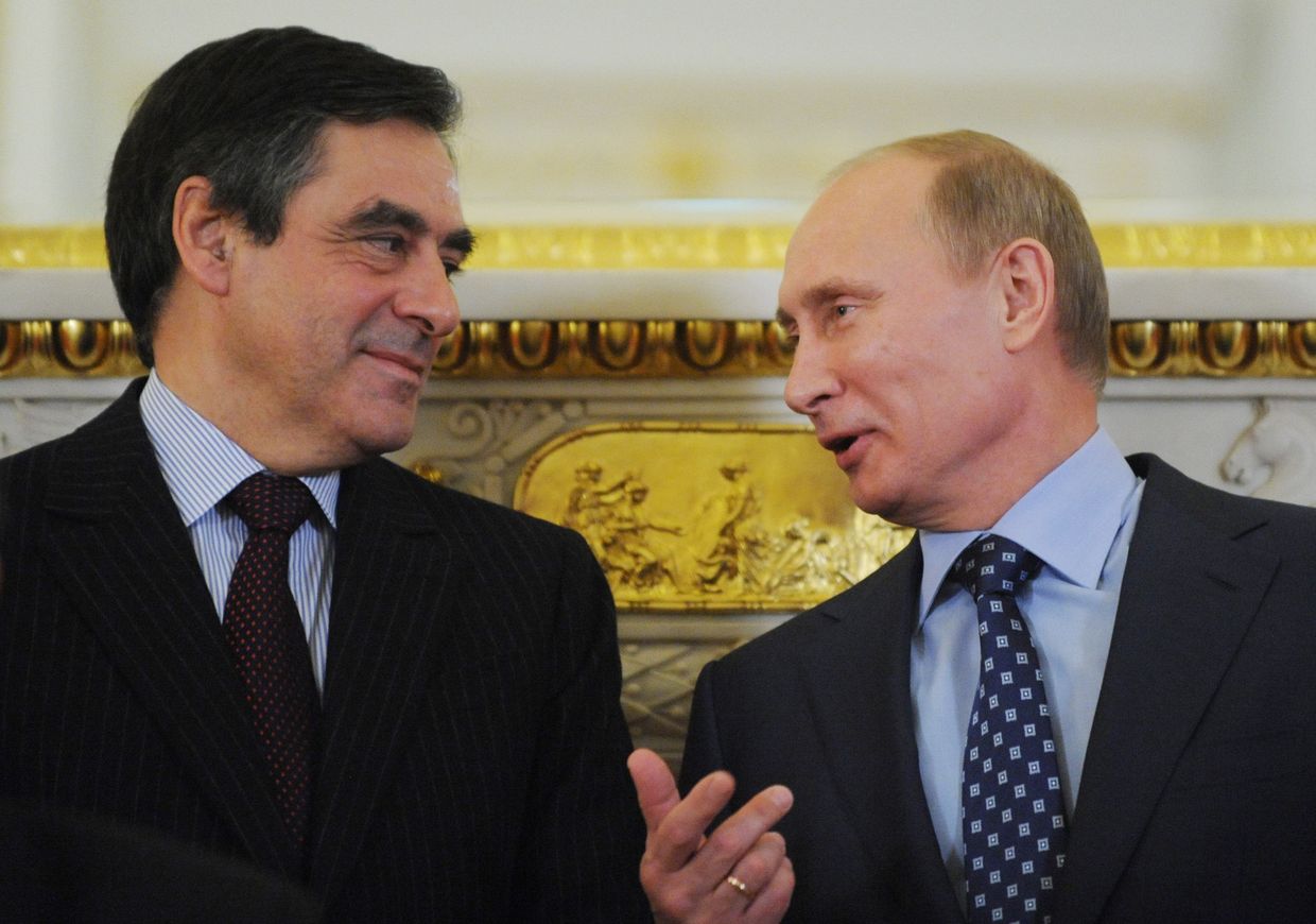 Премьер-министр России Владимир Путин и премьер-министр Франции Франсуа Фийон