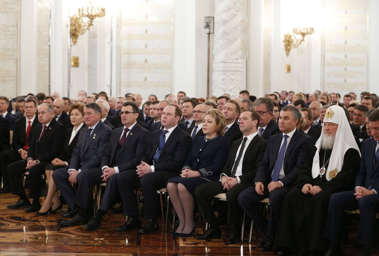Ежегодное послание президента РФ В. Путина Федеральному Собранию Ежегодное послание президента РФ В. Путина Федеральному Собранию