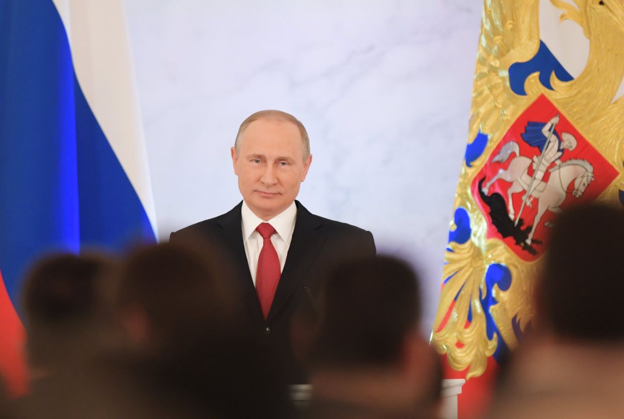 Президент РФ Владимир Путин выступает с ежегодным посланием Федеральному Собранию