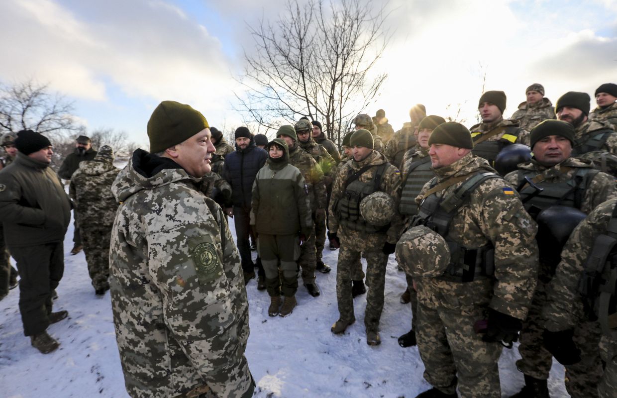 Президент Украины Петр Порошенко в Донецкой области