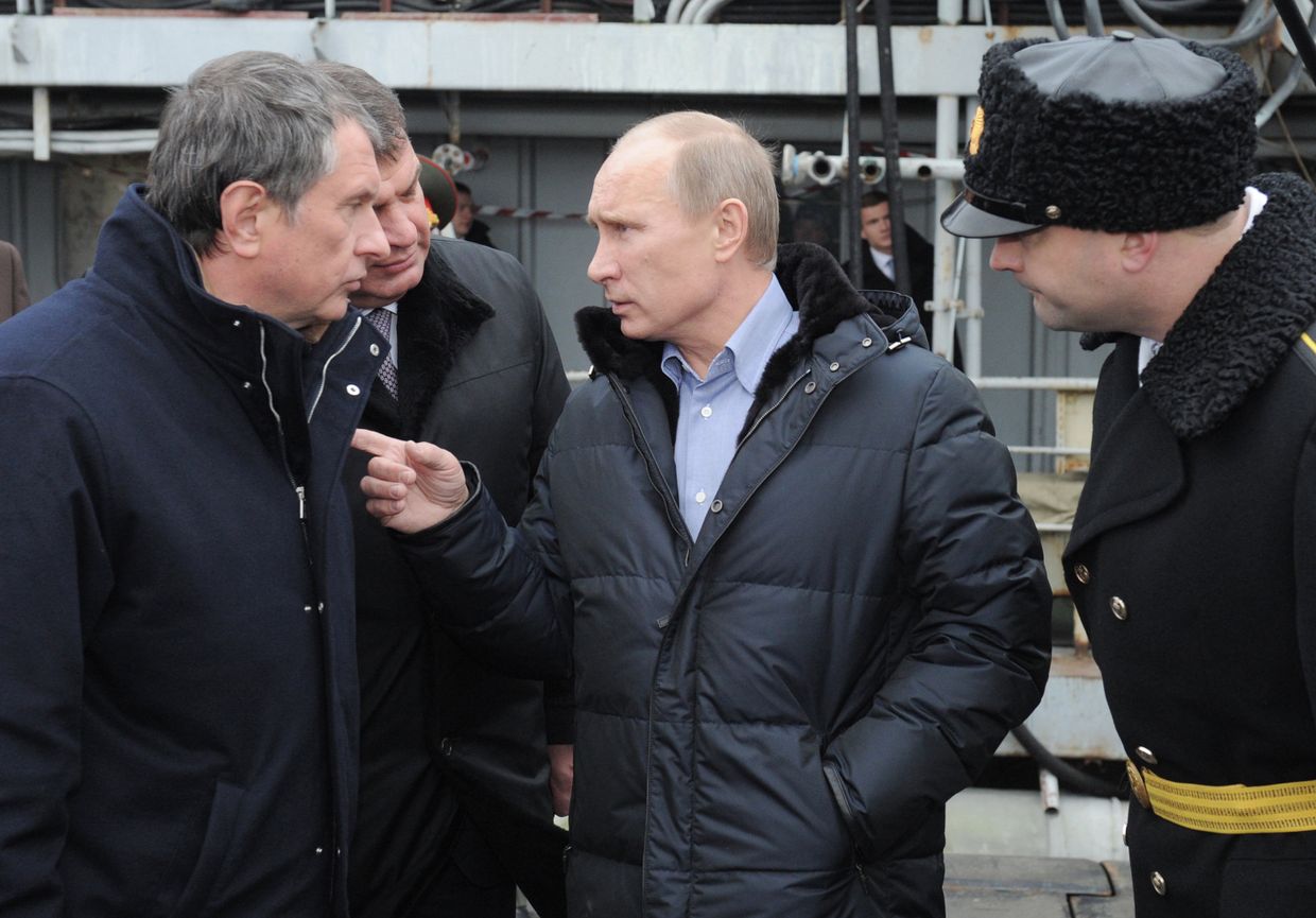 Рабочая поездка В.Путина в Северо-Западный федеральный округ
