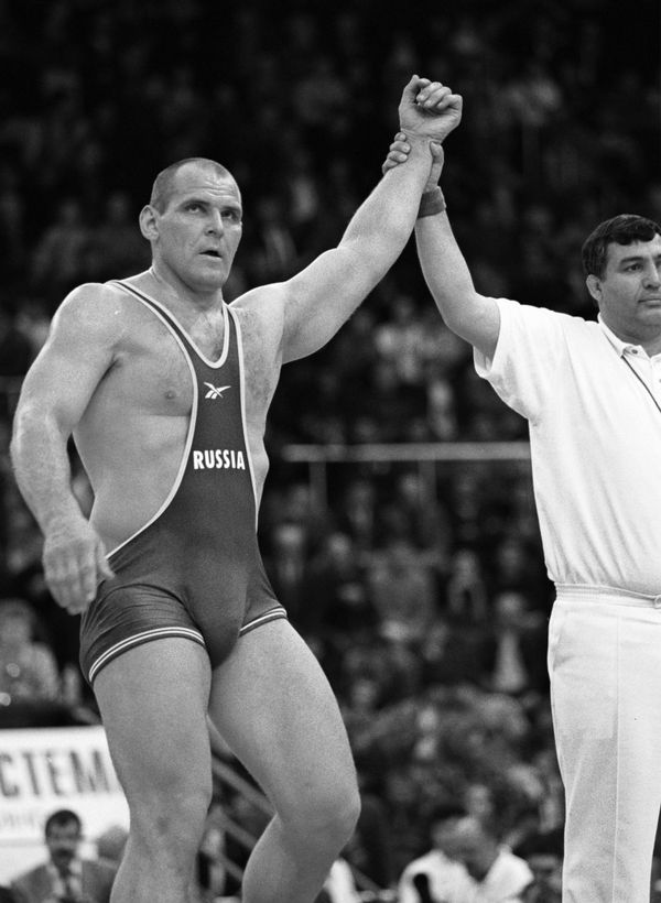 Трехкратный олимпийский чемпион по греко-римской борьбе Александр Карелин