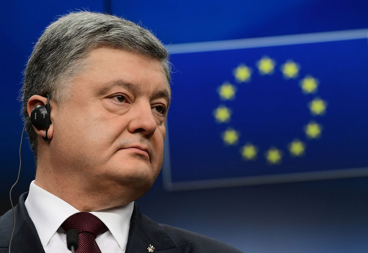 Президент Украины Петр Порошенко во время пресс-конференции в Брюсселе