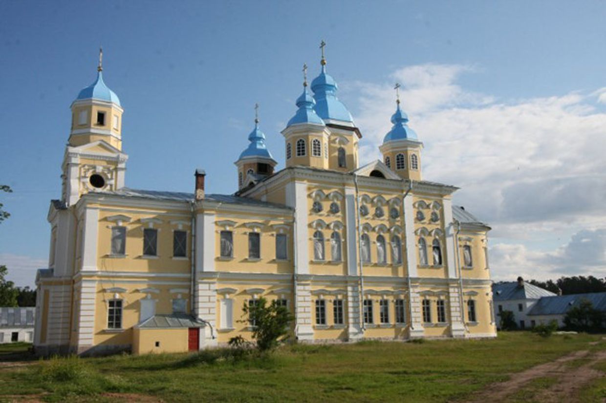 Коневский Рождествено-Богородичный монастырь