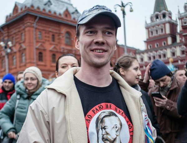Дадин Ильдар во время митинга