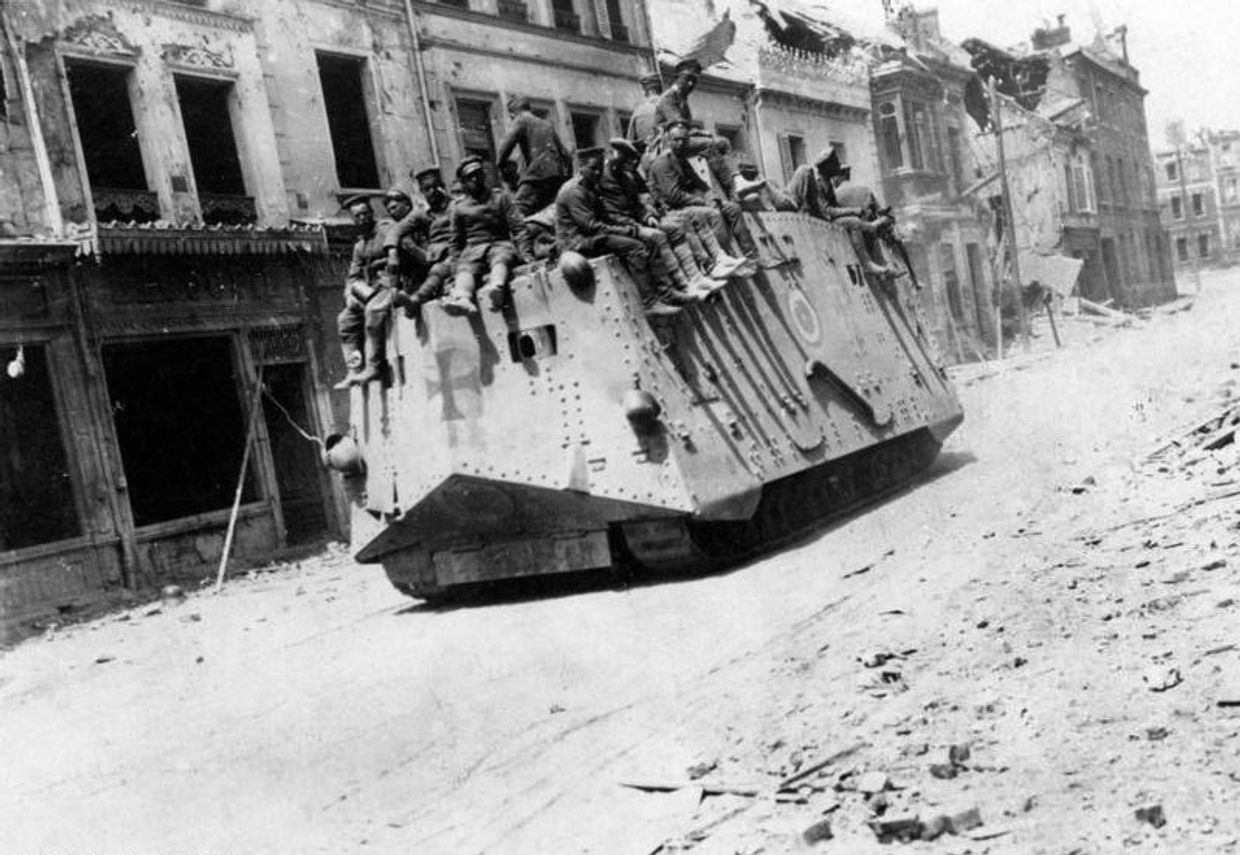 Немецкий танк A7V в 1918 году