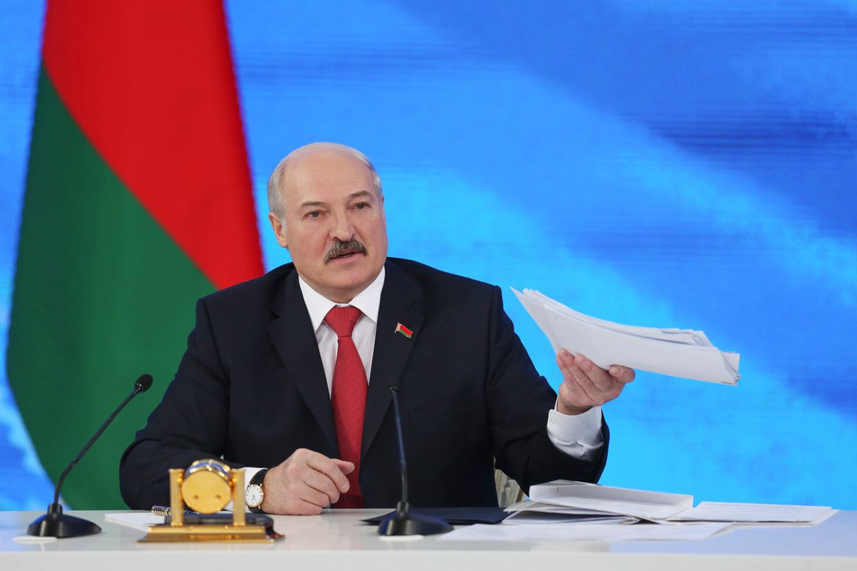 Президент Белоруссии Александр Лукашенко на пресс-конференции в Минске
