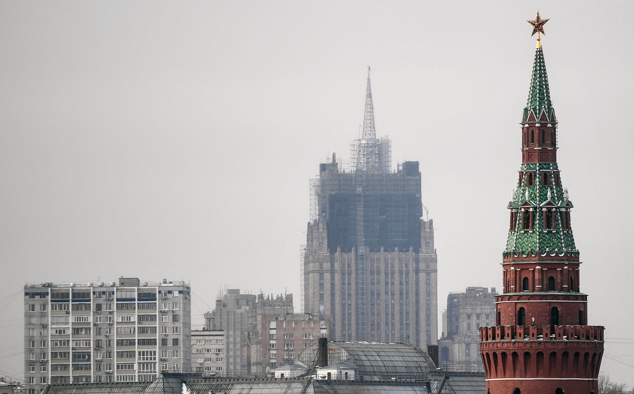 Реконструкция шпиля на здании Министерства иностранных дел РФ Москвы