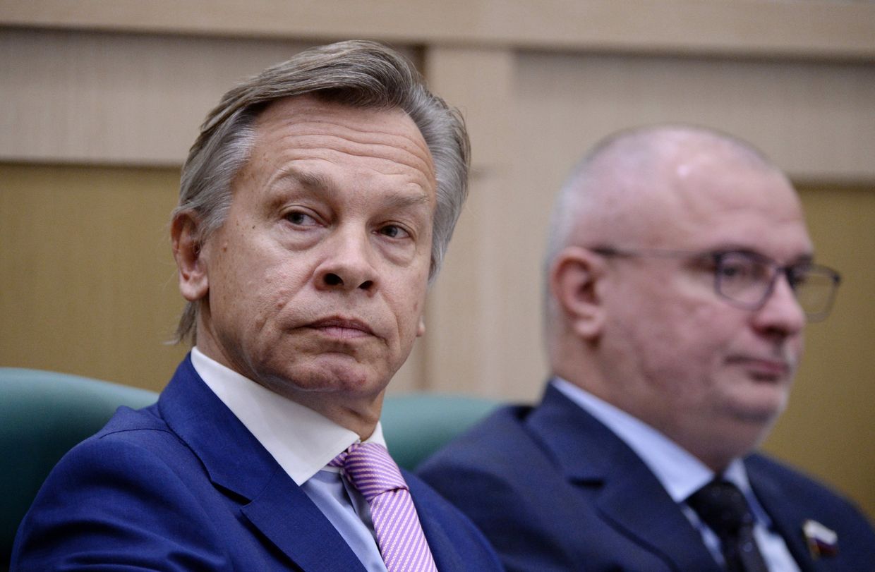 Представитель от законодательного органа государственной власти Пермского края Алексей Пушков на заседании Совета Федерации РФ