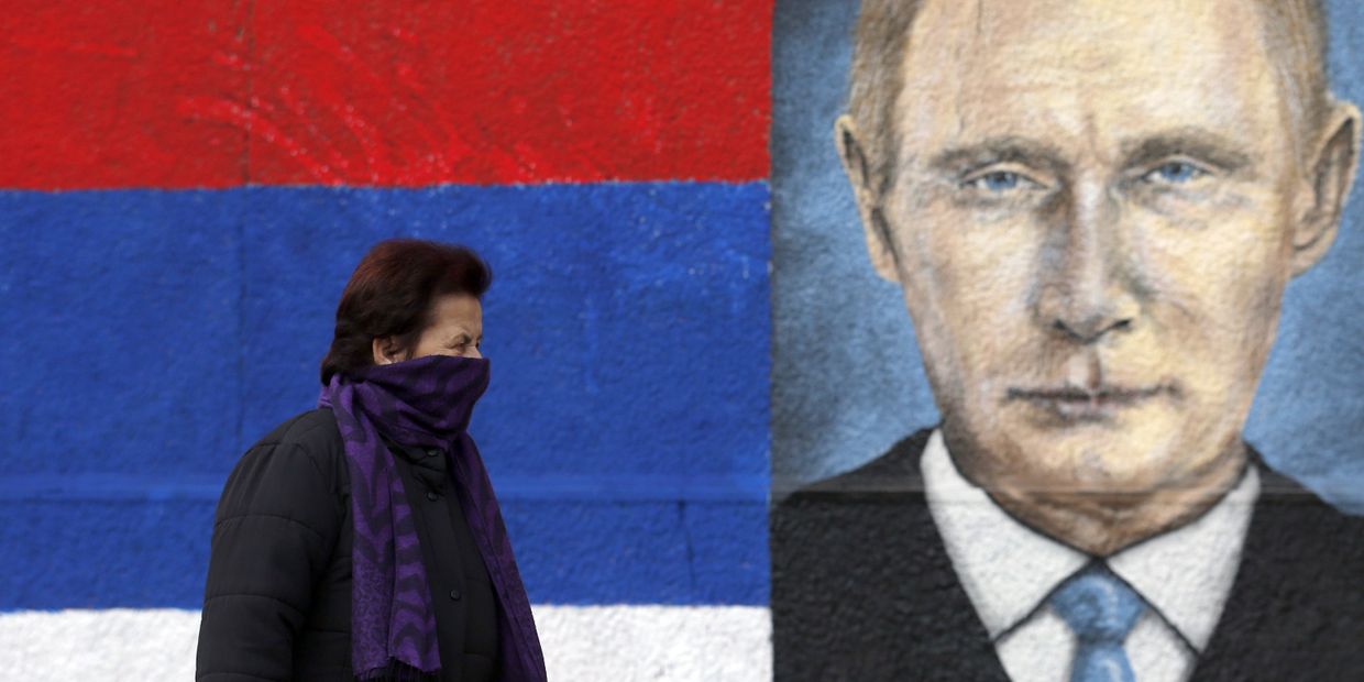 Граффити с изображением Владимира Путина в пригороде Белграда Граффити с изображением Владимира Путина в пригороде Белграда
