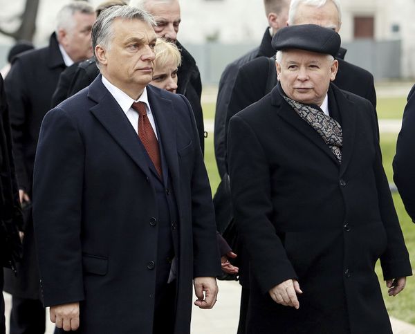 Виктор Орбан и Ярослав Качиньский