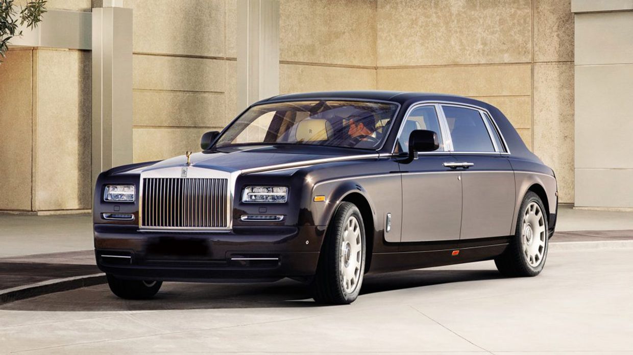 Автомобиль Rolls-Royce Phantom