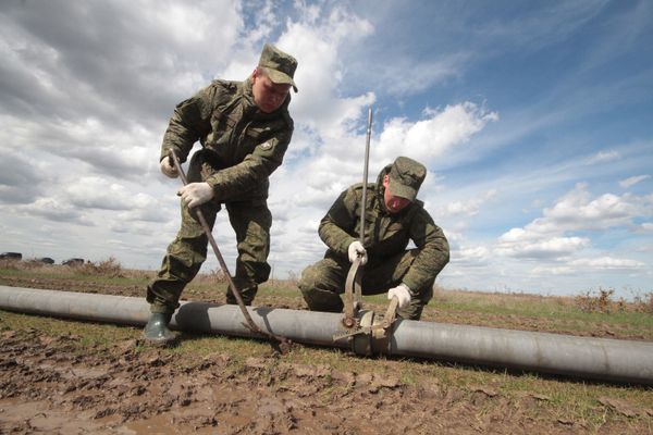 Прокладка трубопровода в Крыму для подачи воды