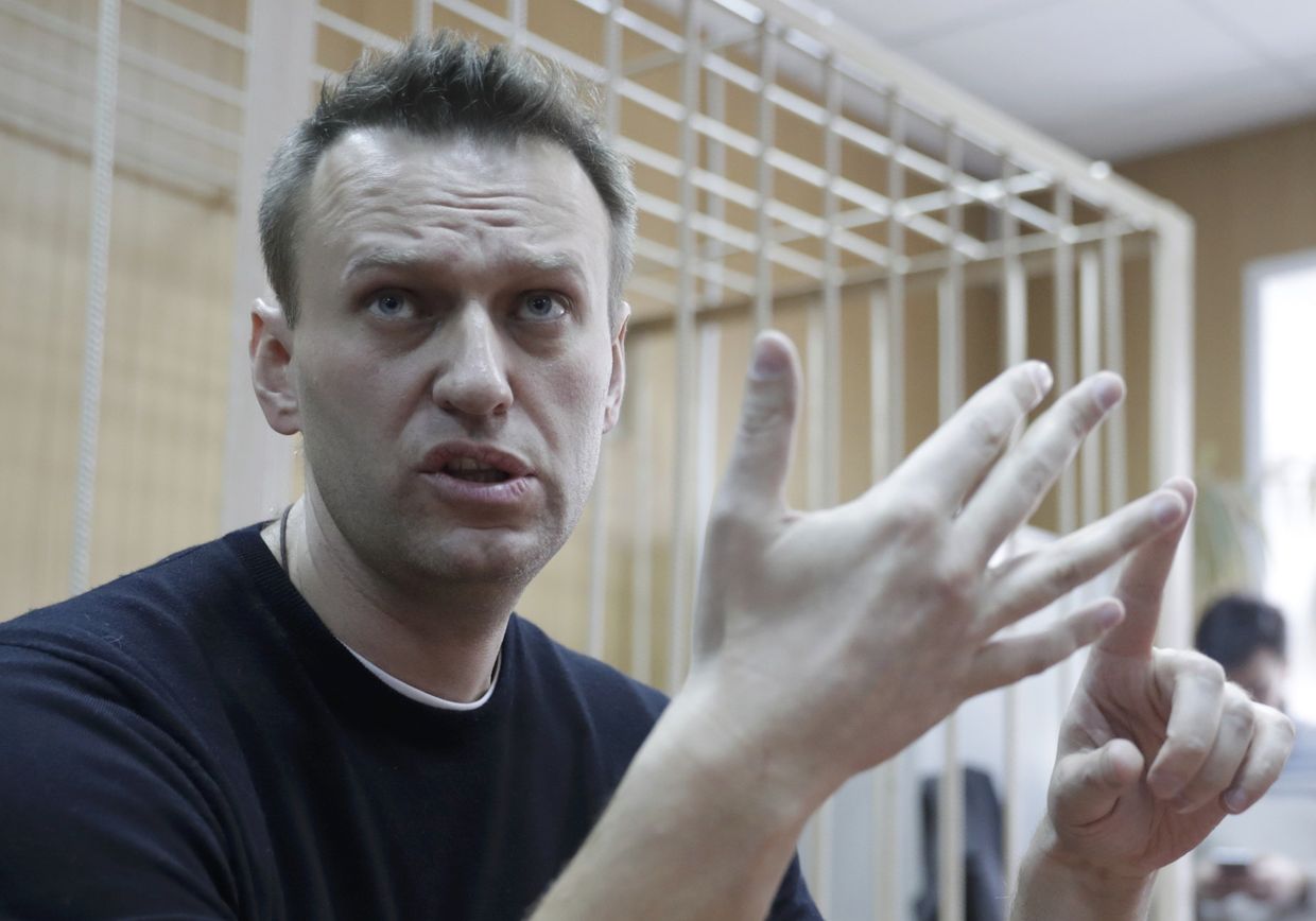 Алексей Навальный на заседании Тверского районного суда города Москвы Алексей Навальный на заседании Тверского районного суда города Москвы