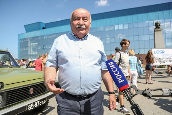 Главный конструктор автомобилей Лада Петр Прусов Главный конструктор автомобилей Лада Петр Прусов