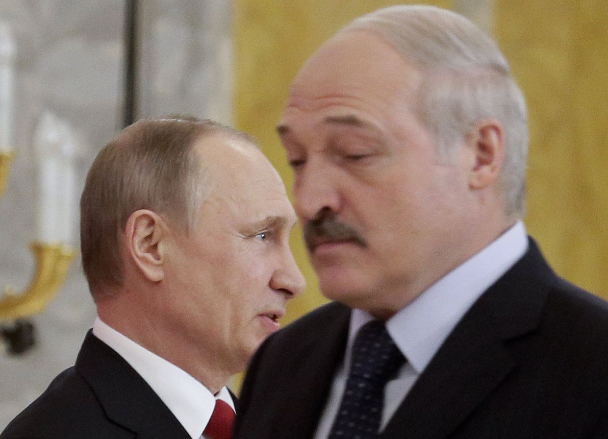 Президент РФ Владимир Путин и президент Белоруссии Александр Лукашенко