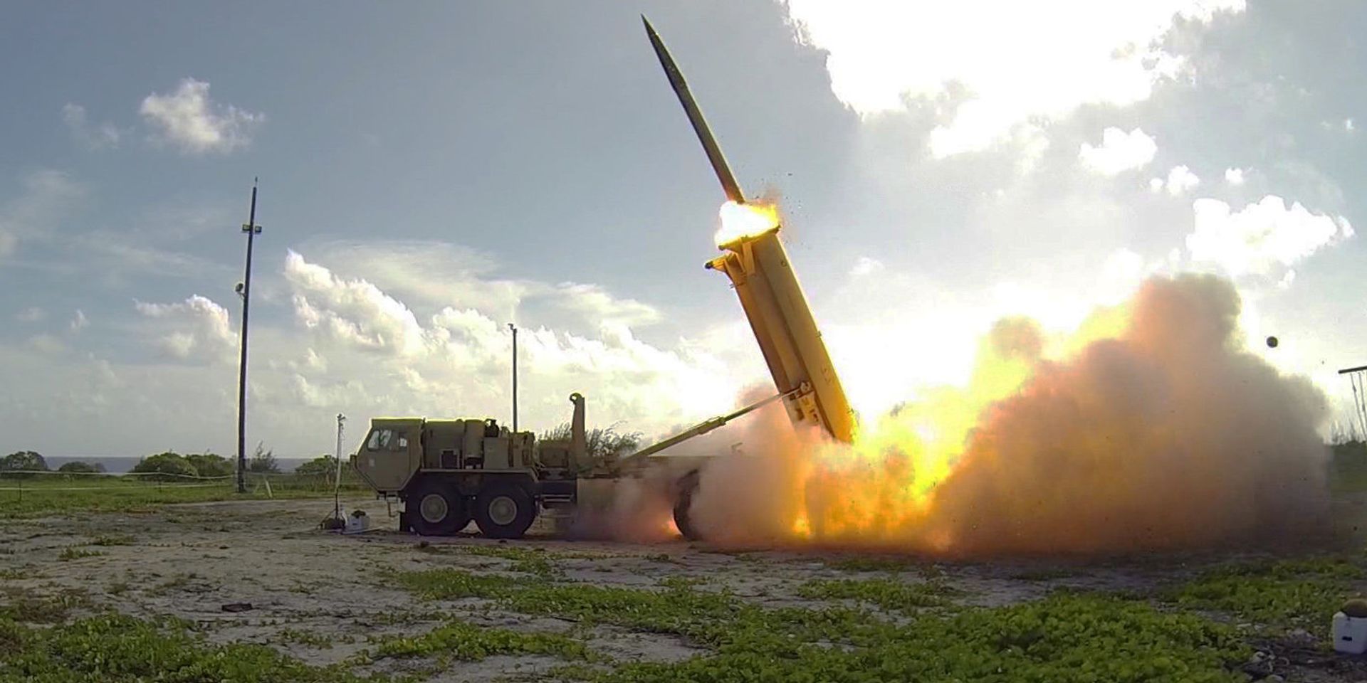 Запуск ракеты американского противоракетного комплекса системы THAAD - ИноСМИ, 1920, 19.06.2025