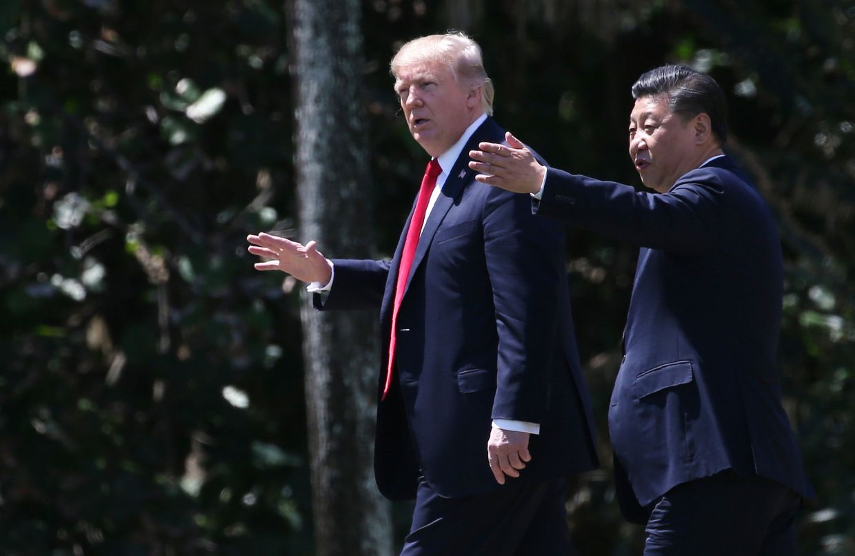 Президент США Дональд Трамп и председатель КНР Си Цзиньпин Президент США Дональд Трамп и председатель КНР Си Цзиньпин