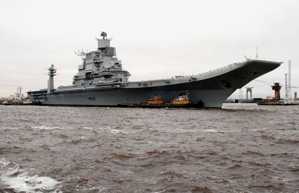 Индийский авианосец «Викрамадитья»