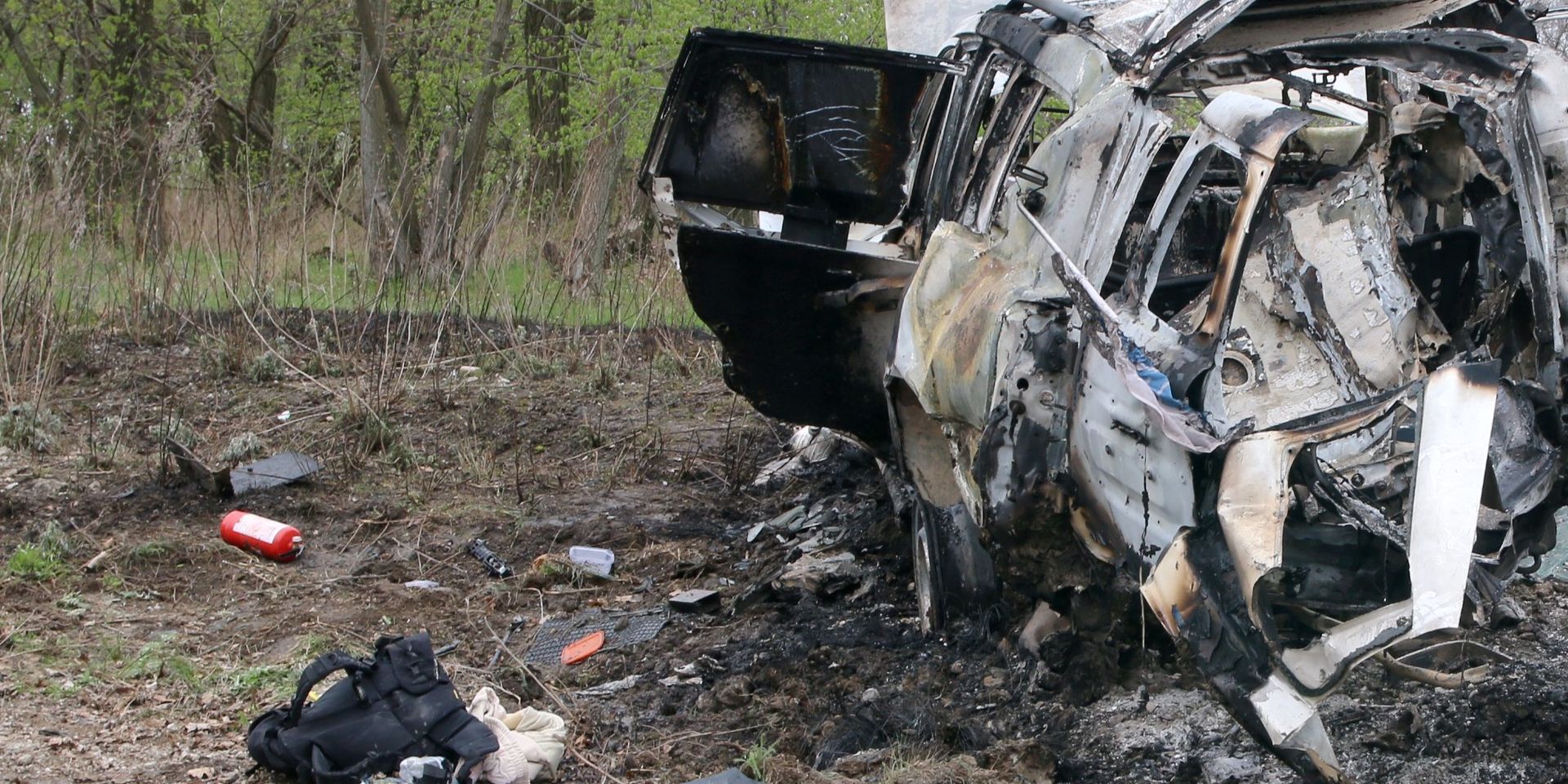 Место подрыва автомобиля сотрудников патруля Специальной мониторинговой миссии ОБСЕ на Украине в районе населенного пункта Пришиб в Луганской области - ИноСМИ, 1920, 20.05.2023