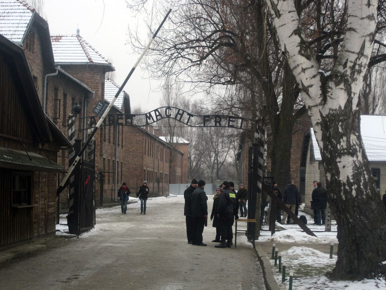 Бывший фашистский концлагерь Аушвиц-Биркенау в польском городе Освенцим