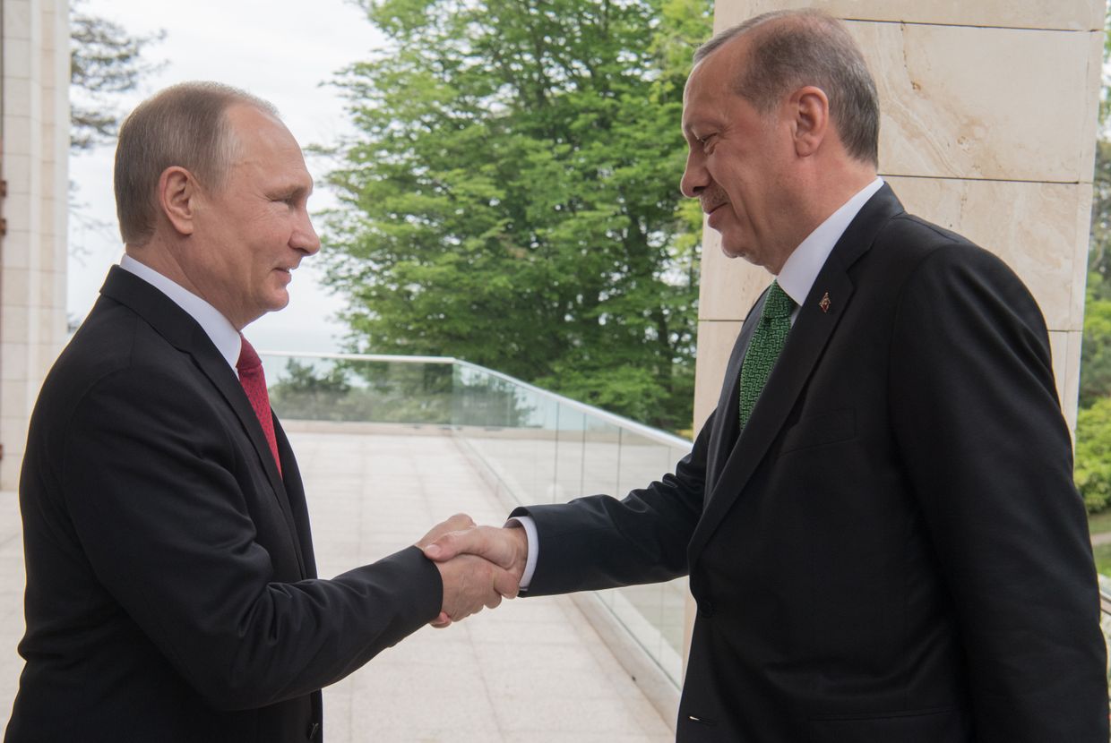 Президент РФ Владимир Путин и президент Турции Реджеп Тайип Эрдоган во время встречи. 3 мая 2017