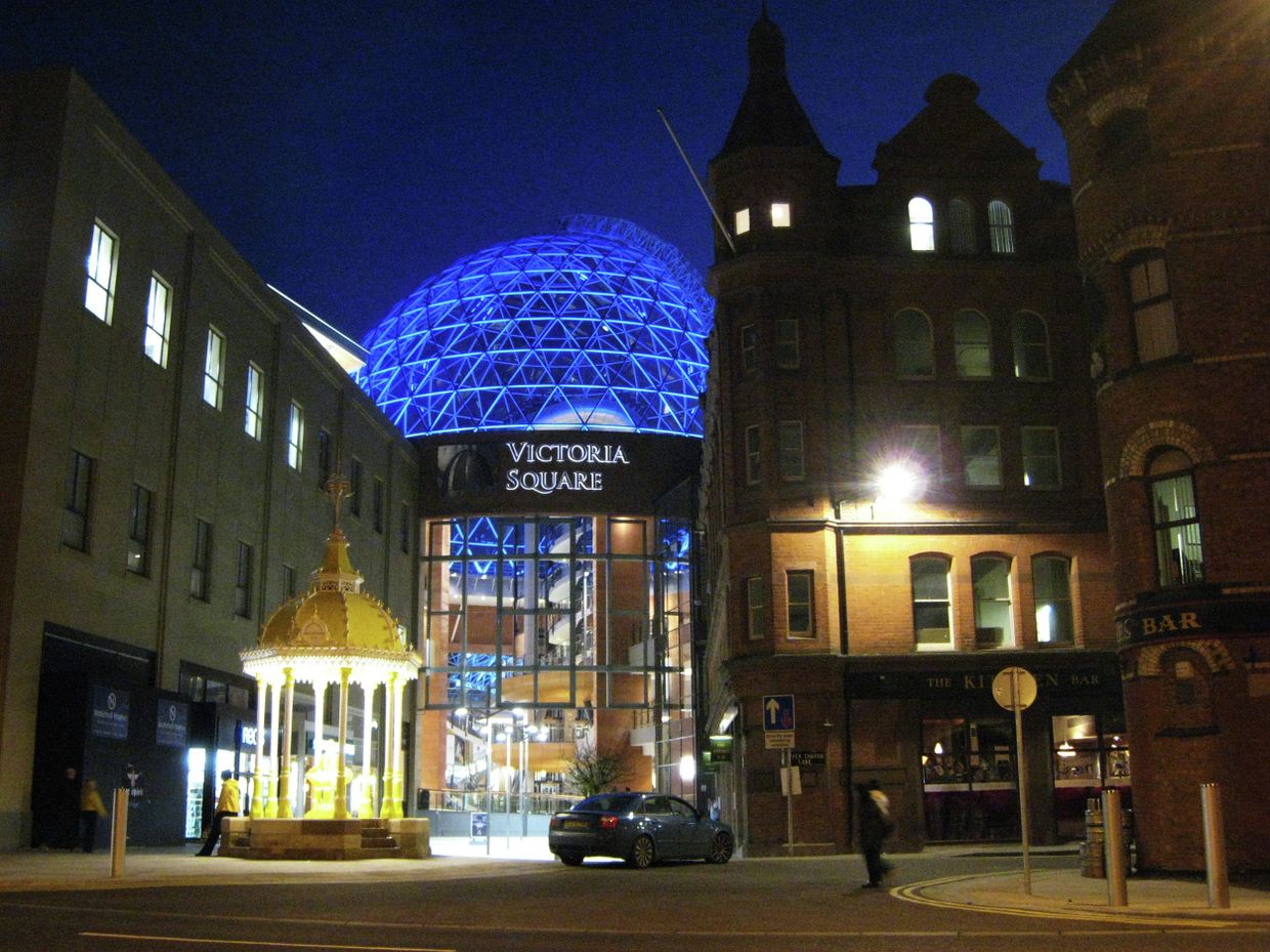 ТЦ Victoria Square в Белфасте