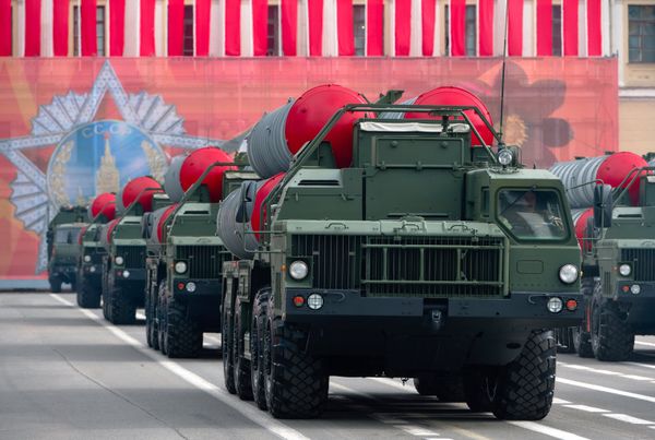 Зенитная ракетная система С-400 «Триумф»