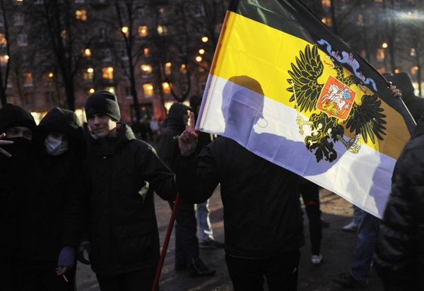 Шествие националистов в Санкт-Петербурге